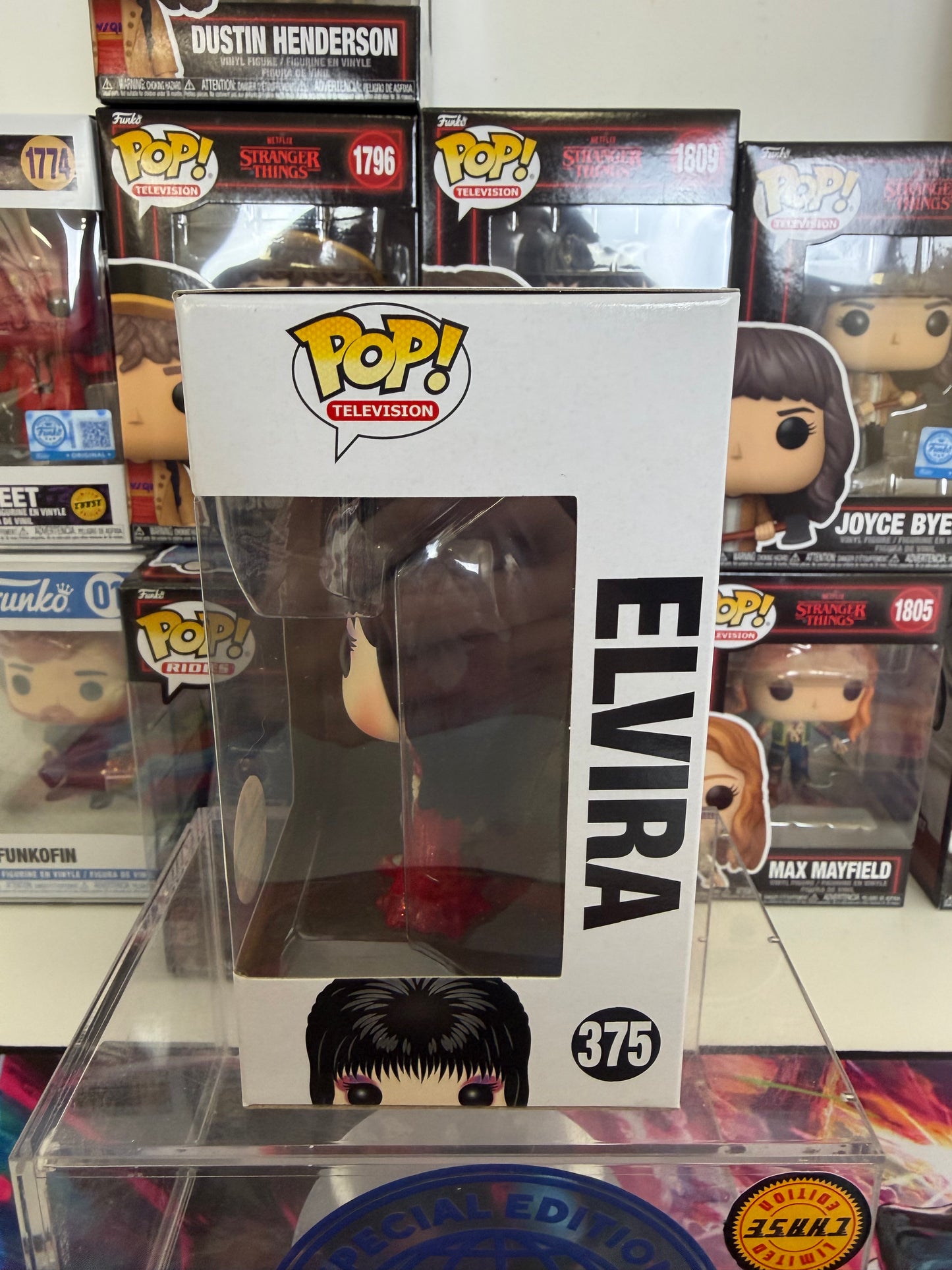 Elvira #375 2016 Funkoween Exclusive 1500pcs